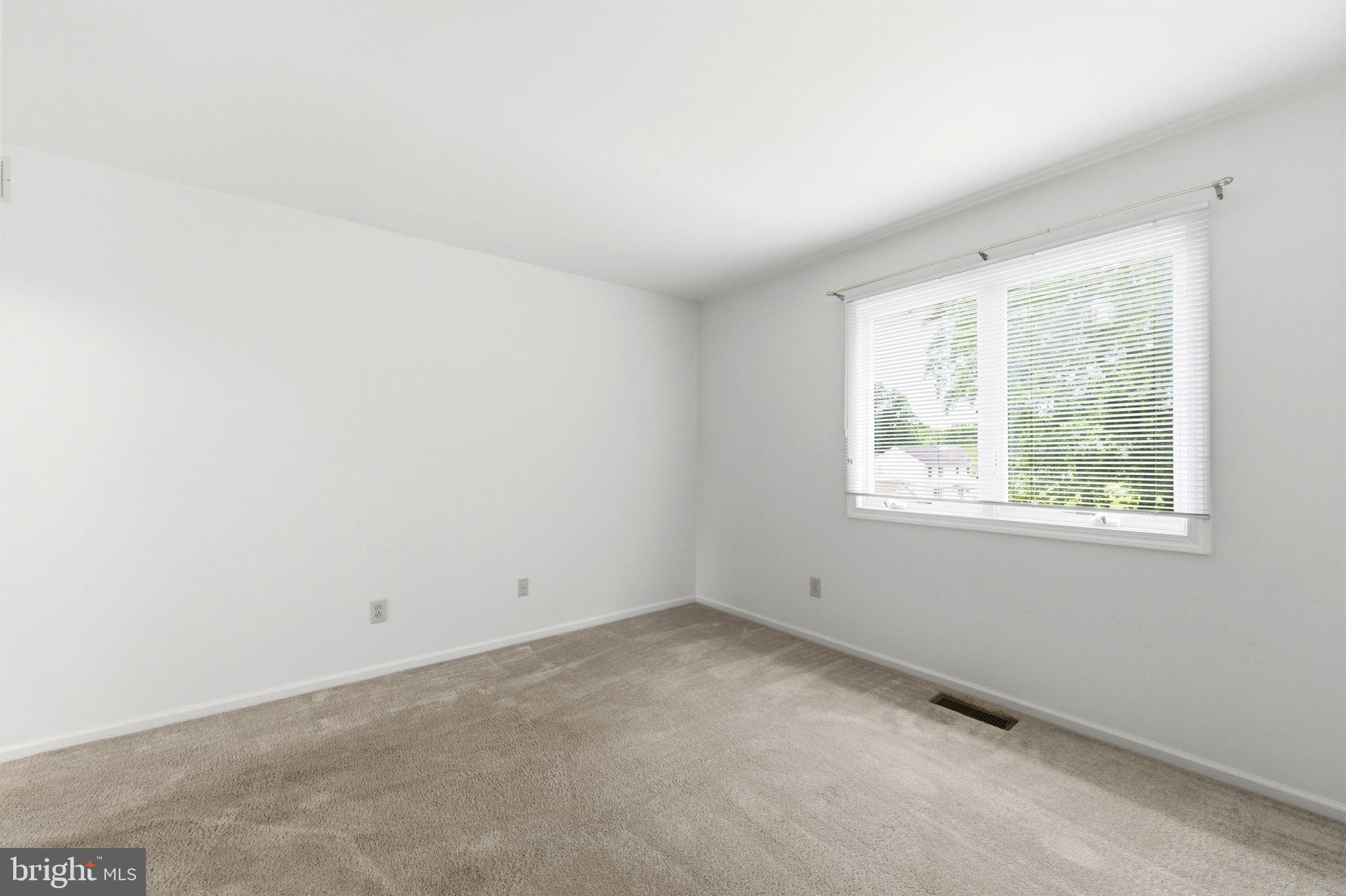 736 Letitia Drive Hockessin, DE 19707 - Photo 55 of 92 an empty room with a window