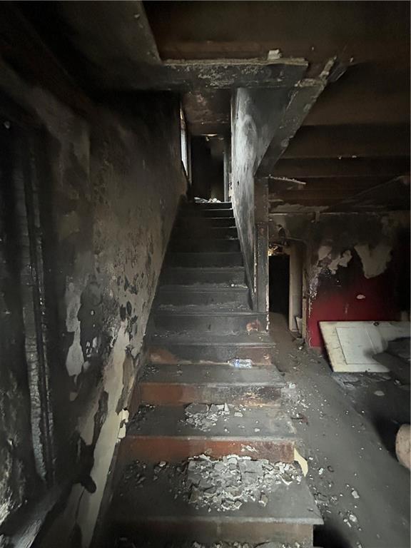 1832 South Eighty Eight Road Greensboro, PA 15338 - Photo 18 of 21 a view of entryway