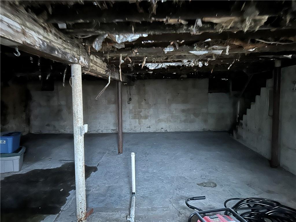 1832 South Eighty Eight Road Greensboro, PA 15338 - Photo 7 of 21