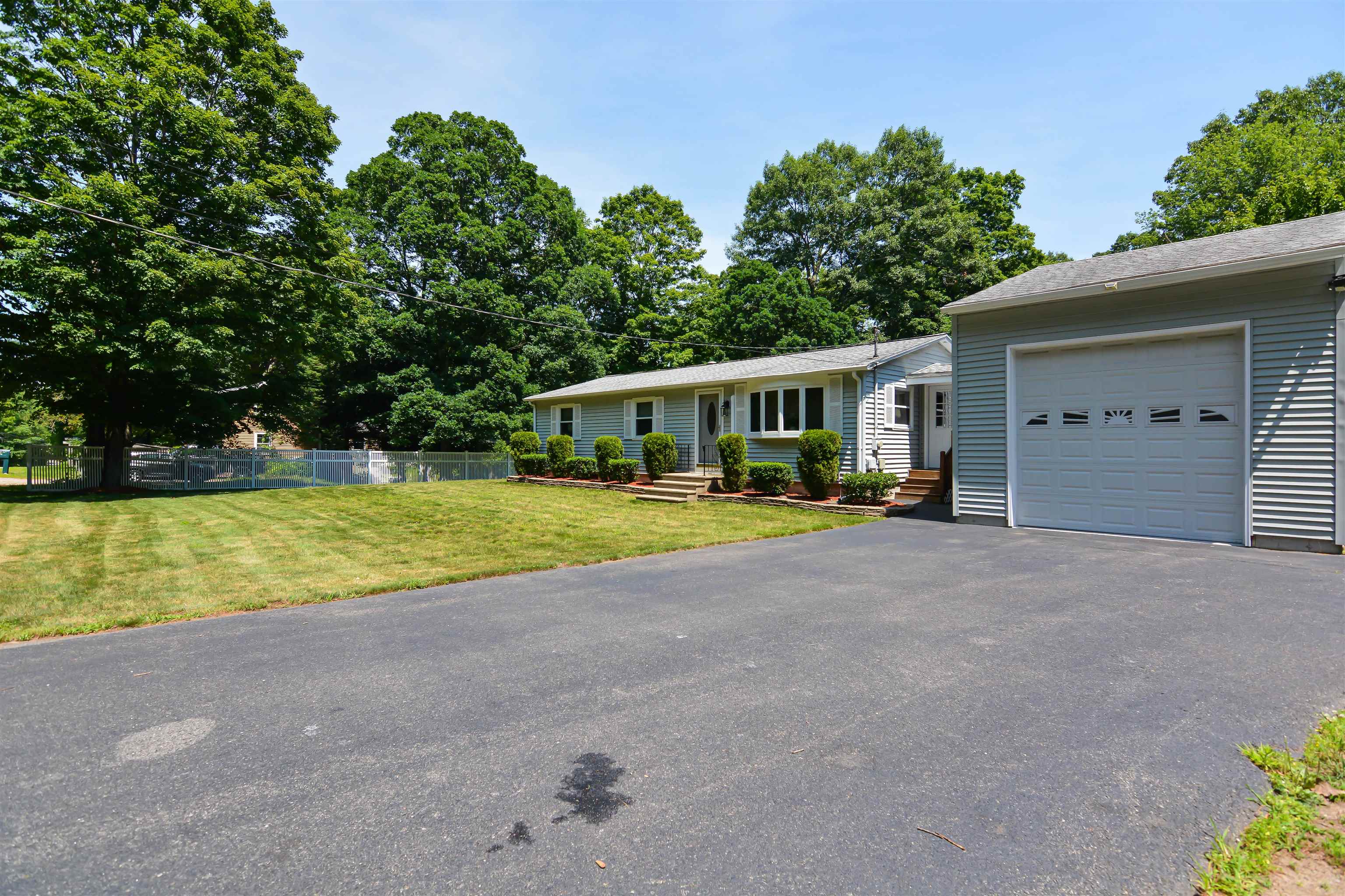 73 Brown Hill Road Hampstead, NH 03826 - Photo 39 of 41