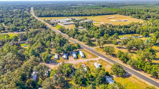 $1,000,000 | 10649 Northwest Goodman Drive, Bristol, FL 32321