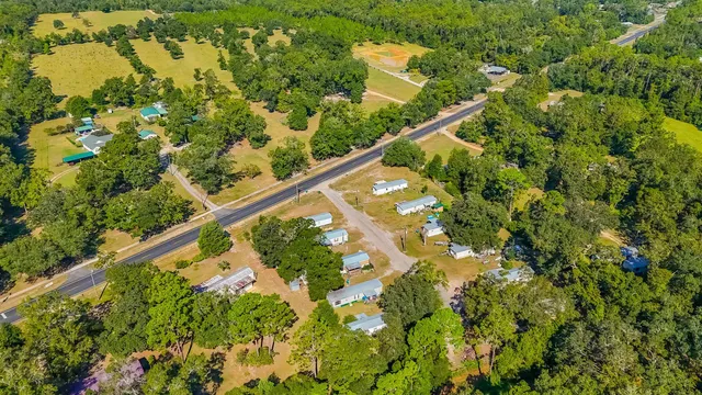 $1,000,000 | 10649 Northwest Goodman Drive, Bristol, FL 32321