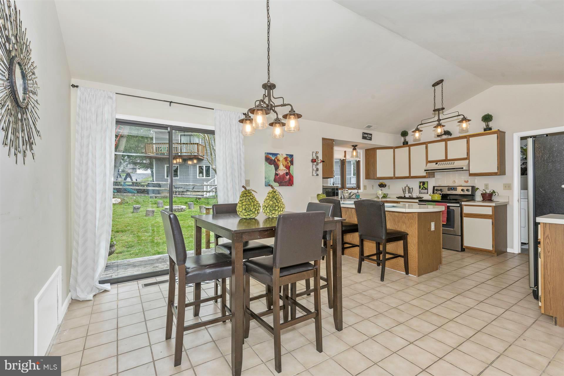 6926 Meadowlake Road New Market, MD 21774 - Photo 22 of 30 Dining Room
