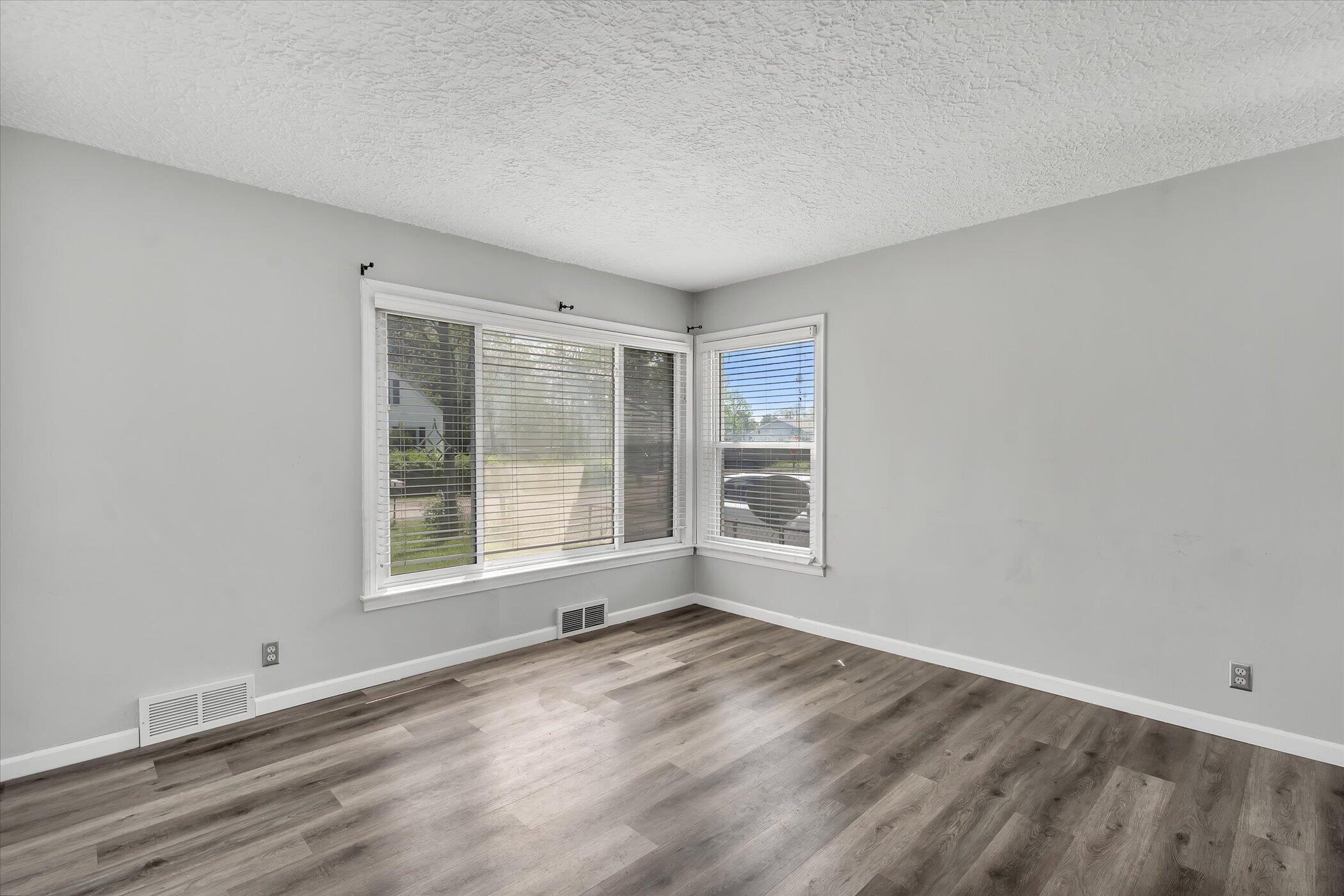 3658 Best Road Jackson, MI 49203 - Photo 5 of 24 07-3658-Best-Rd-WindowStill-Real-Estate-
