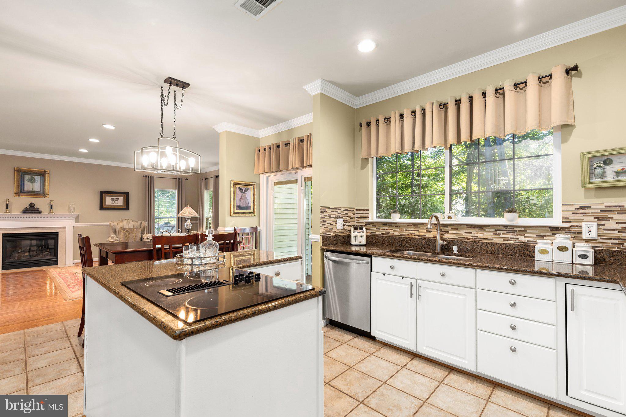 8109 Fe Carter Road Laurel, MD 20724 - Photo 11 of 42 Gallery Image 11