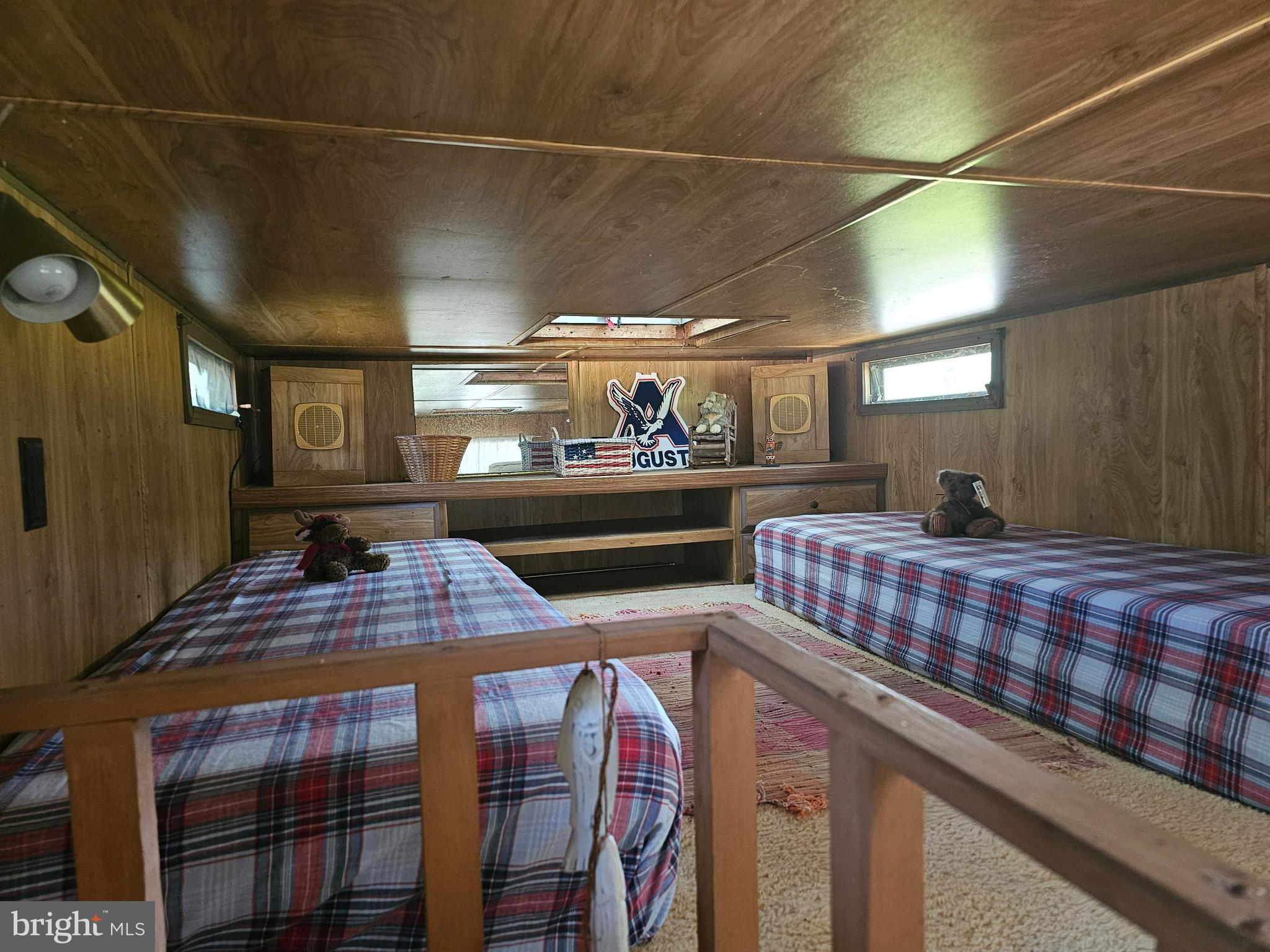15-16 Hiawatha Drive, Unit GLEN 6 Earleville, MD 21919 - Photo 11 of 11 a view of a chairs and table in a balcony