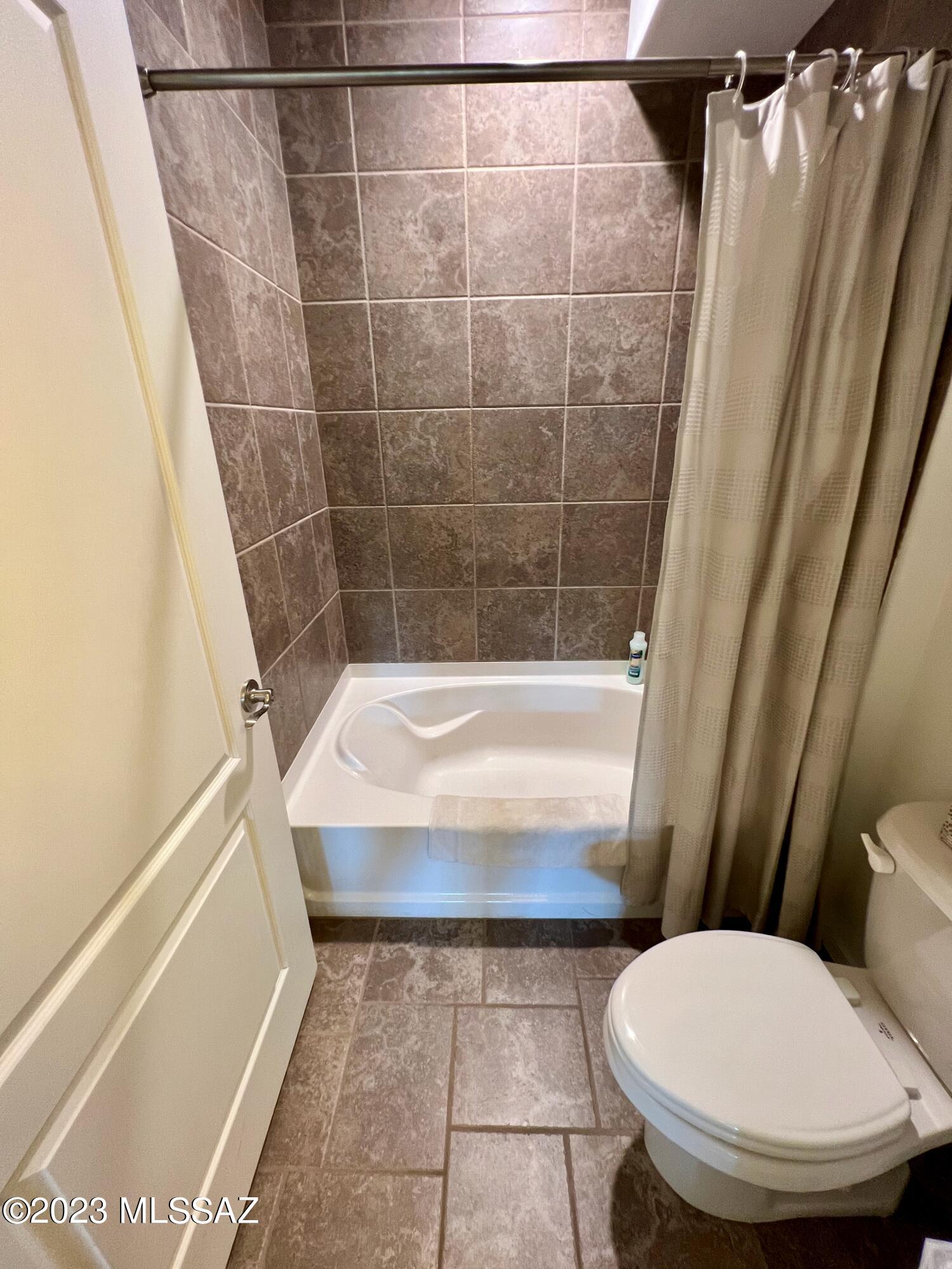 2550 East River Road, Unit 16206 Tucson, AZ 85718 - Photo 19 of 40