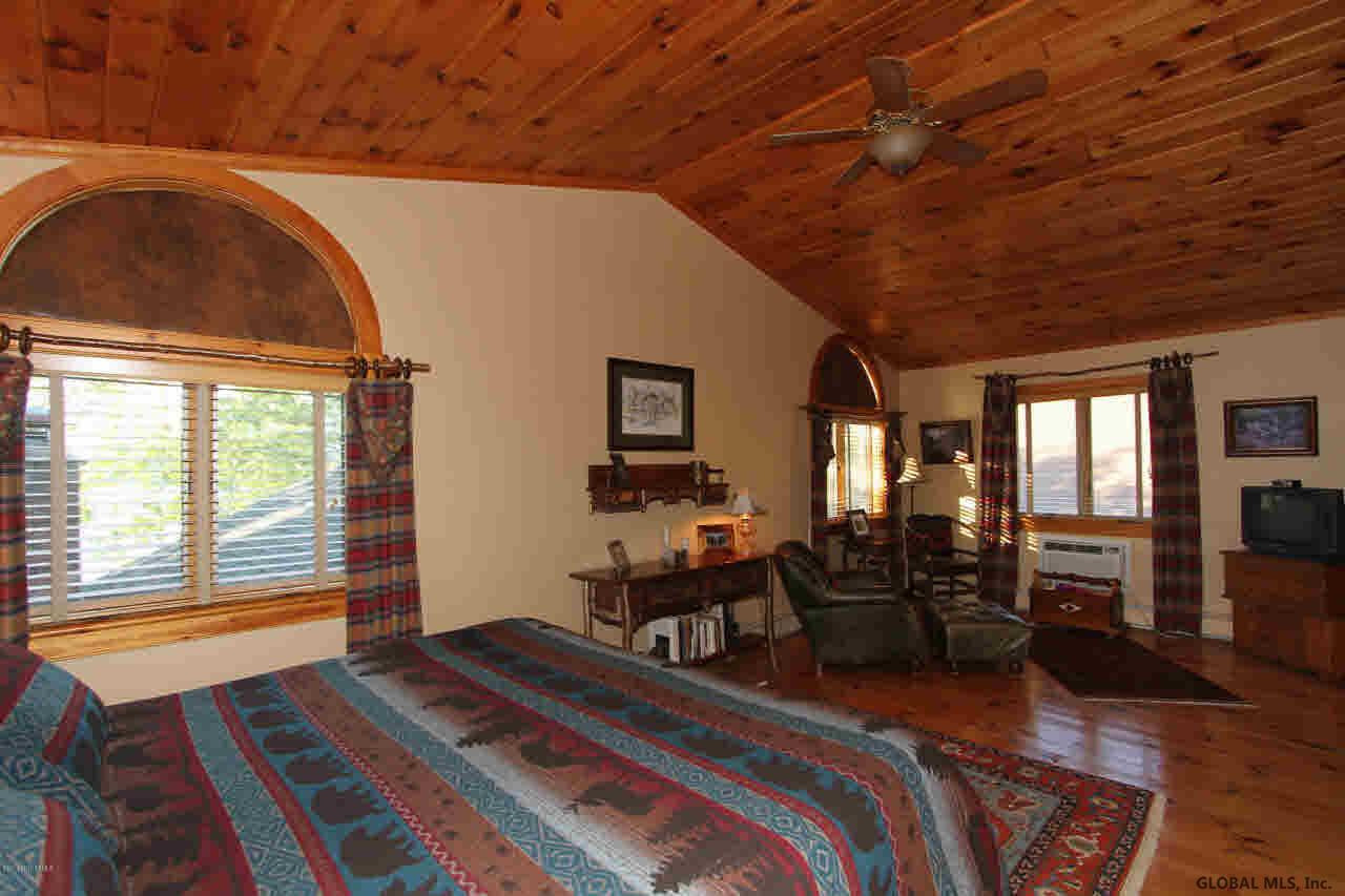 27 Fitzgerald Road Queensbury, NY 12804 - Photo 17 of 49 Photo 17