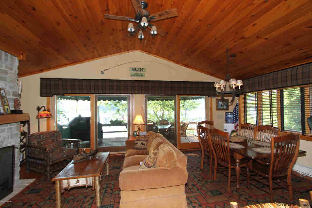 27 Fitzgerald Road Queensbury, NY 12804 - Photo 4 of 49 Photo 4