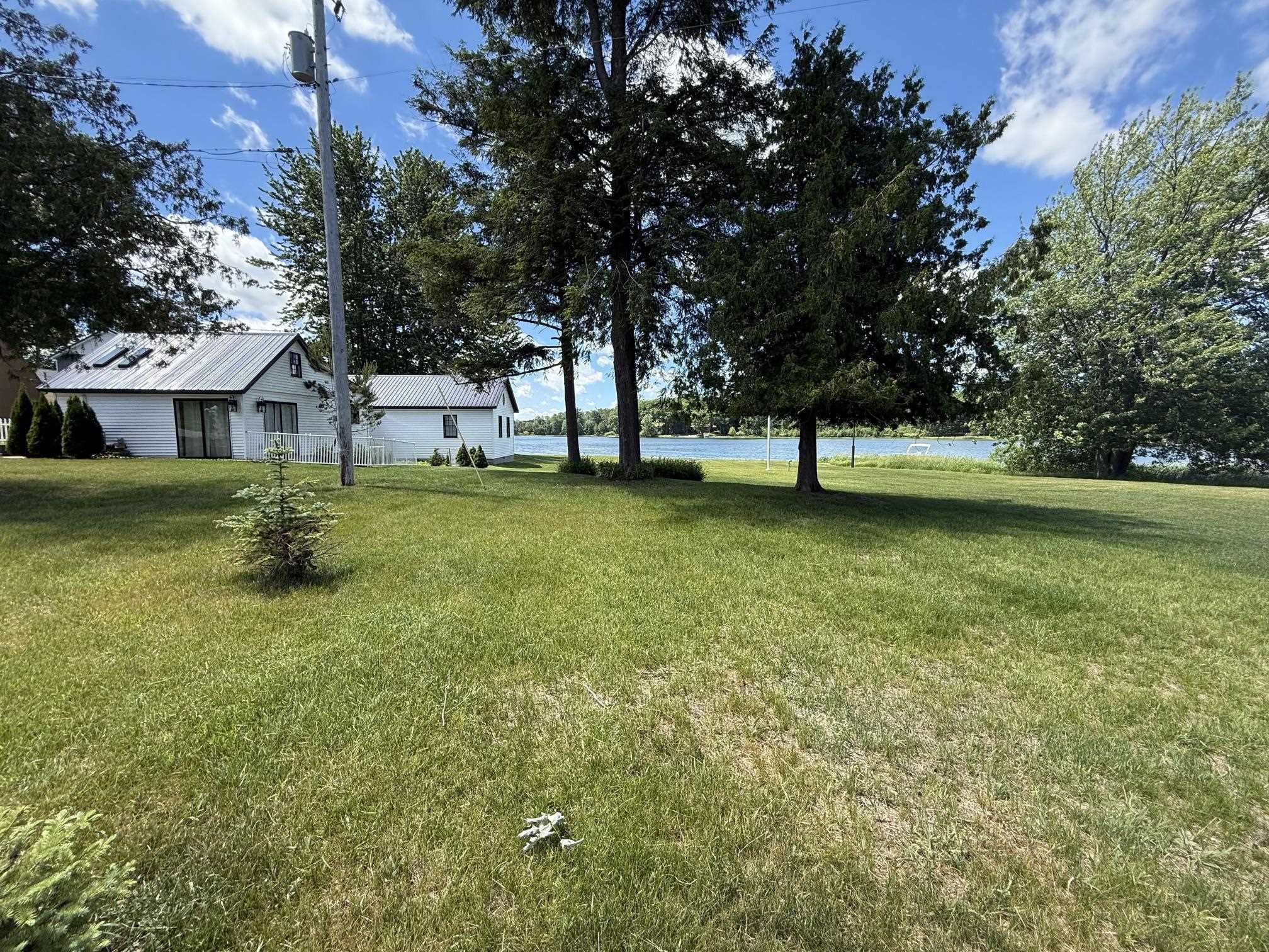 1849 East Pratt Lake Road Gladwin, MI 48624 - Photo 9 of 78