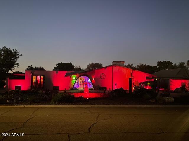 1020 East El Freda Road Tempe, AZ 85284 - Photo 84 of 90 hoiday lighting 1