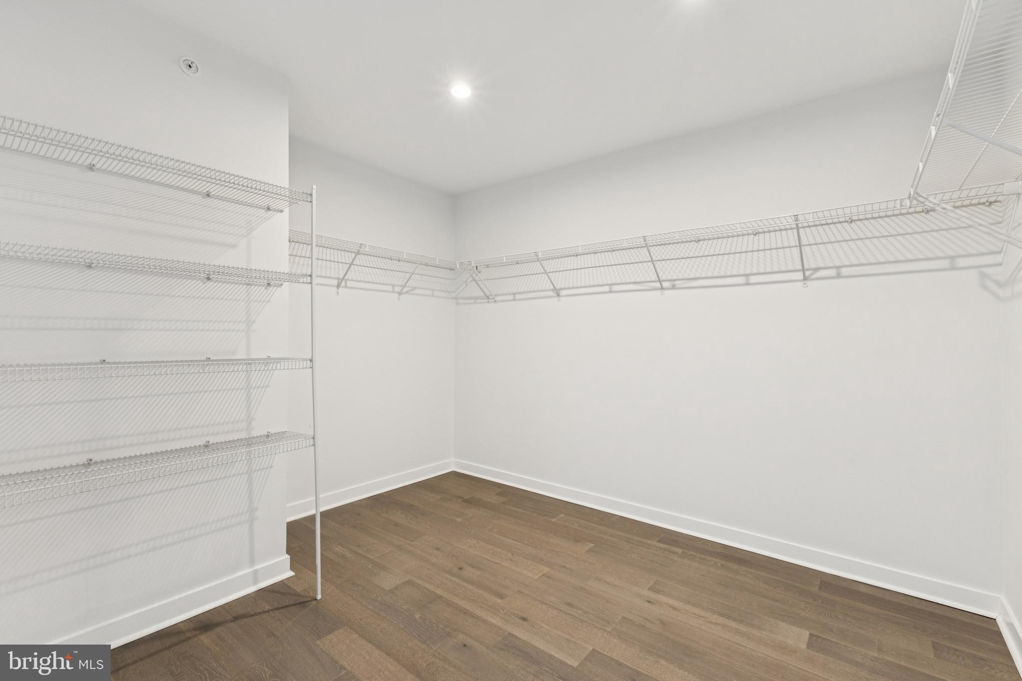 4635 Charger Place, Unit 805 Chantilly, VA 20151 - Photo 24 of 41 Huge primary walk-in closet