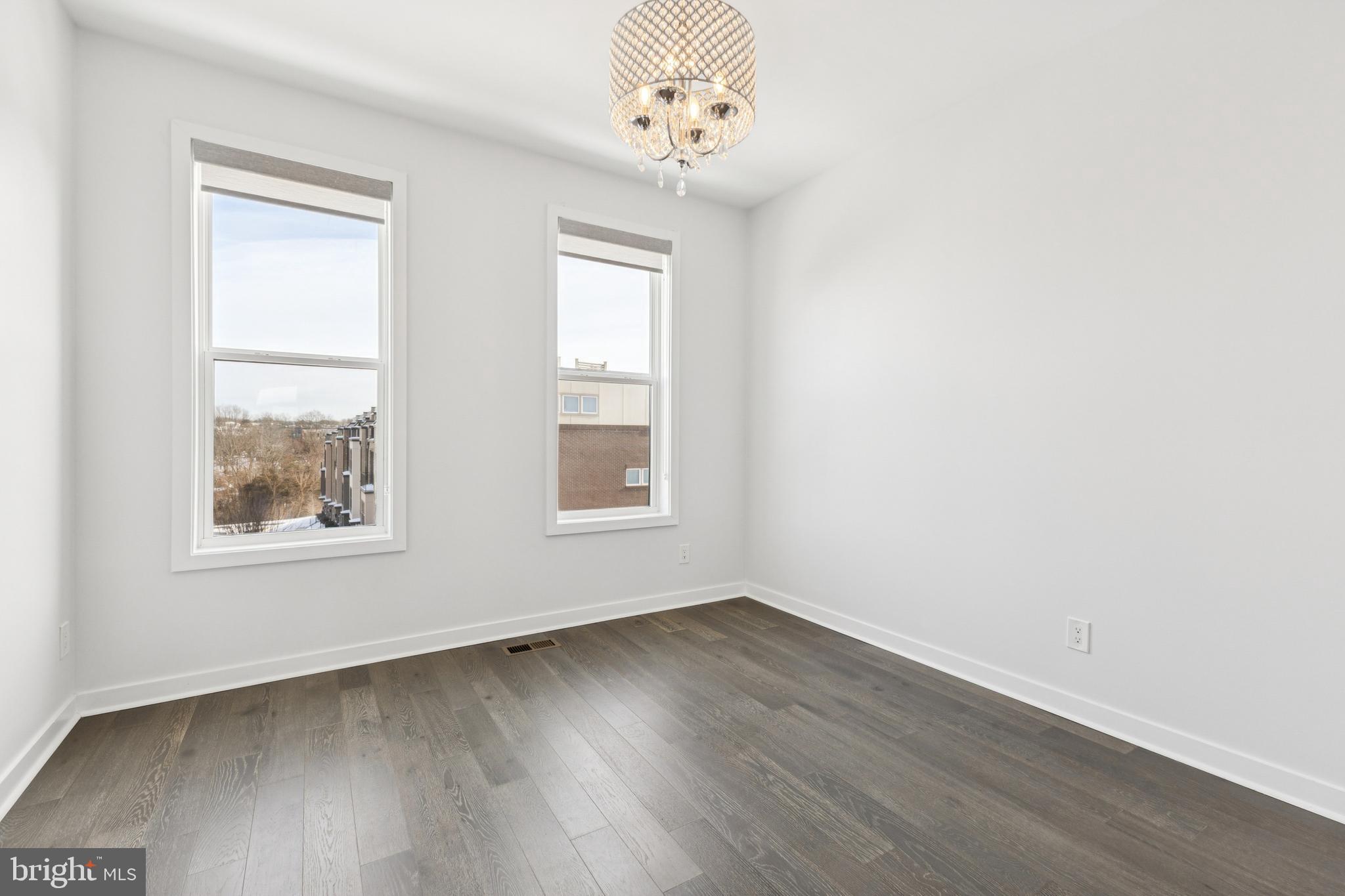 4635 Charger Place, Unit 805 Chantilly, VA 20151 - Photo 30 of 41 Bedroom #3