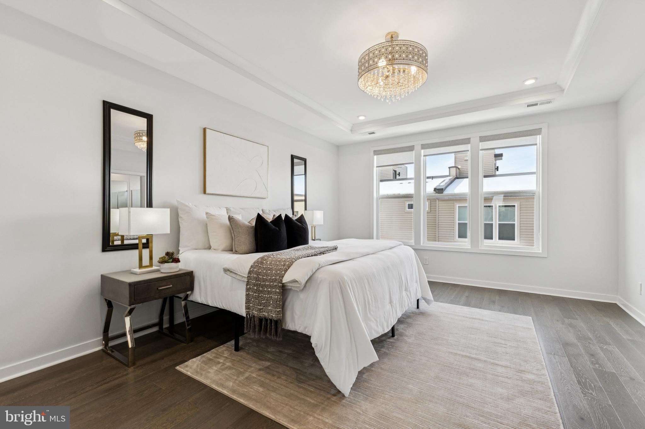 4635 Charger Place, Unit 805 Chantilly, VA 20151 - Photo 7 of 41 Large primary ensuite with tray ceiling