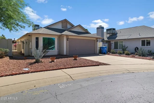 $436,000 | 1909 East Villa Theresa Drive, Phoenix, AZ 85022