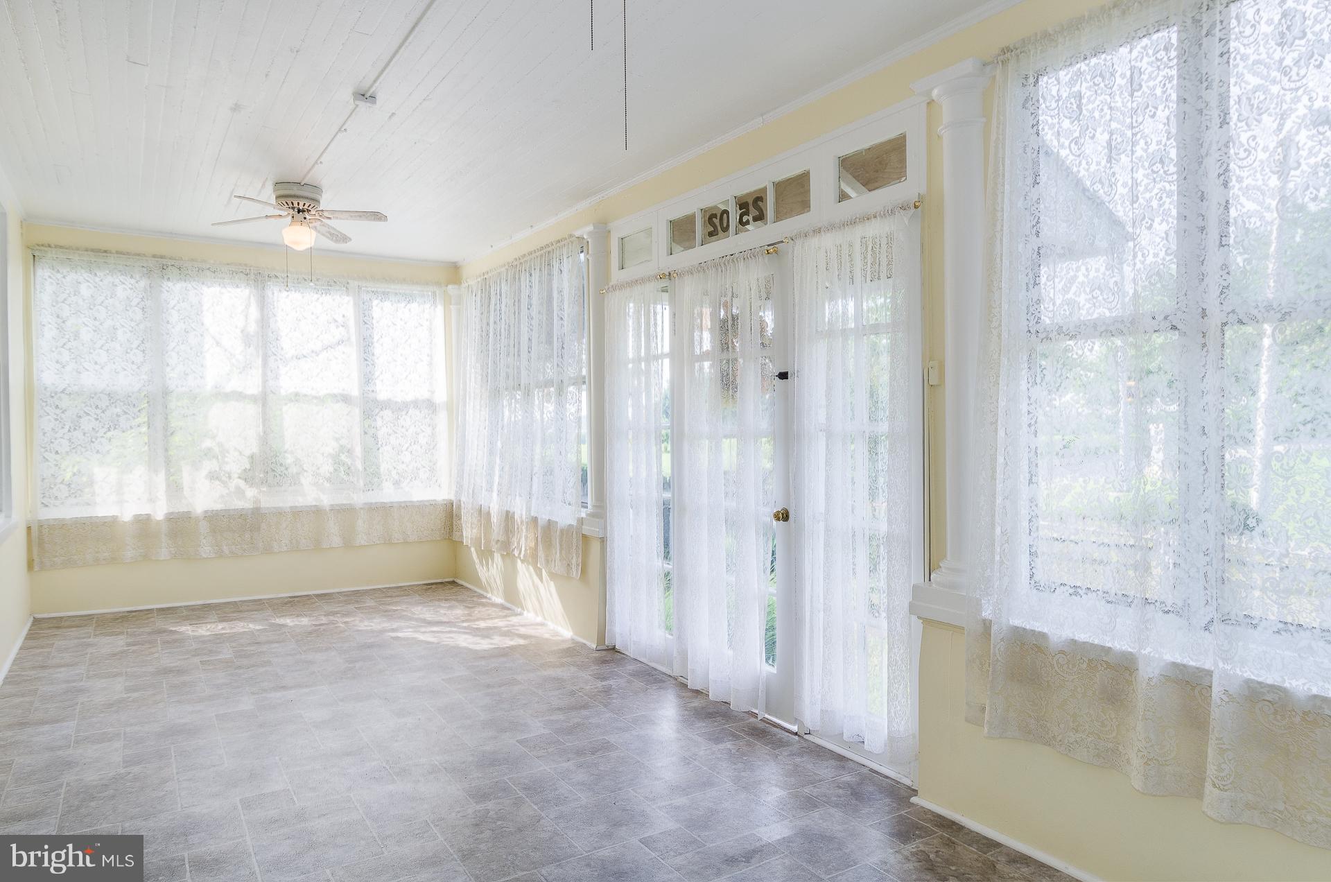2502 Erdman Avenue Baltimore, MD 21213 - Photo 2 of 30 Front Porch