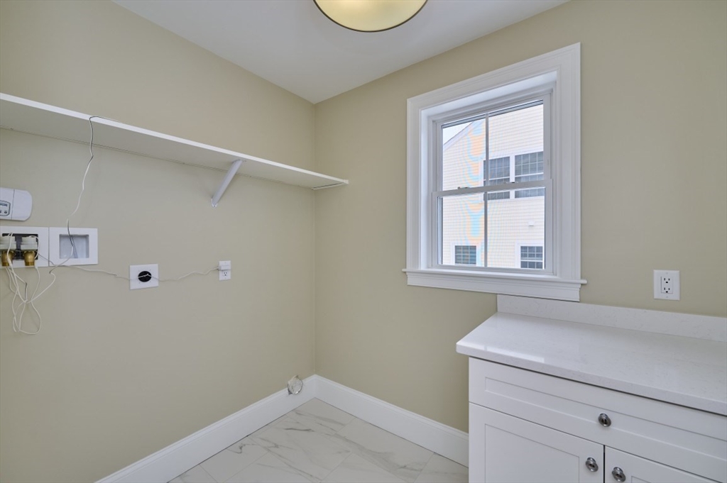 27 Mott Street, Unit 27 Arlington, MA 02474 - Photo 23 of 24