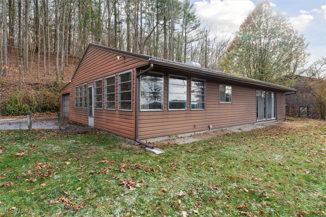86413 North Bay Road Scio, OH 43988 - Photo 41 of 45 View of side of home featuring a lawn