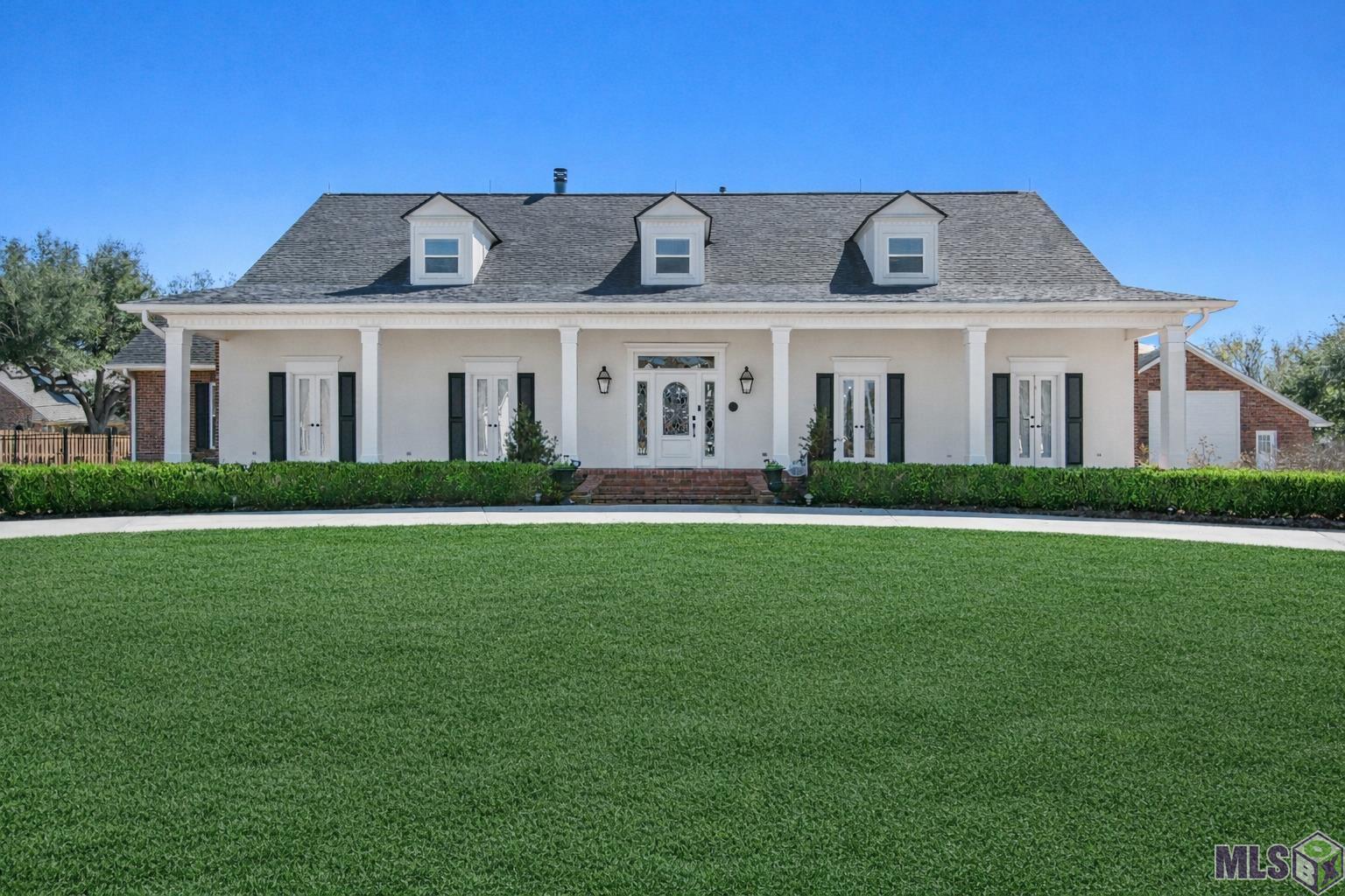 107 Talbot Drive Houma, LA 70360 - Photo 2 of 59