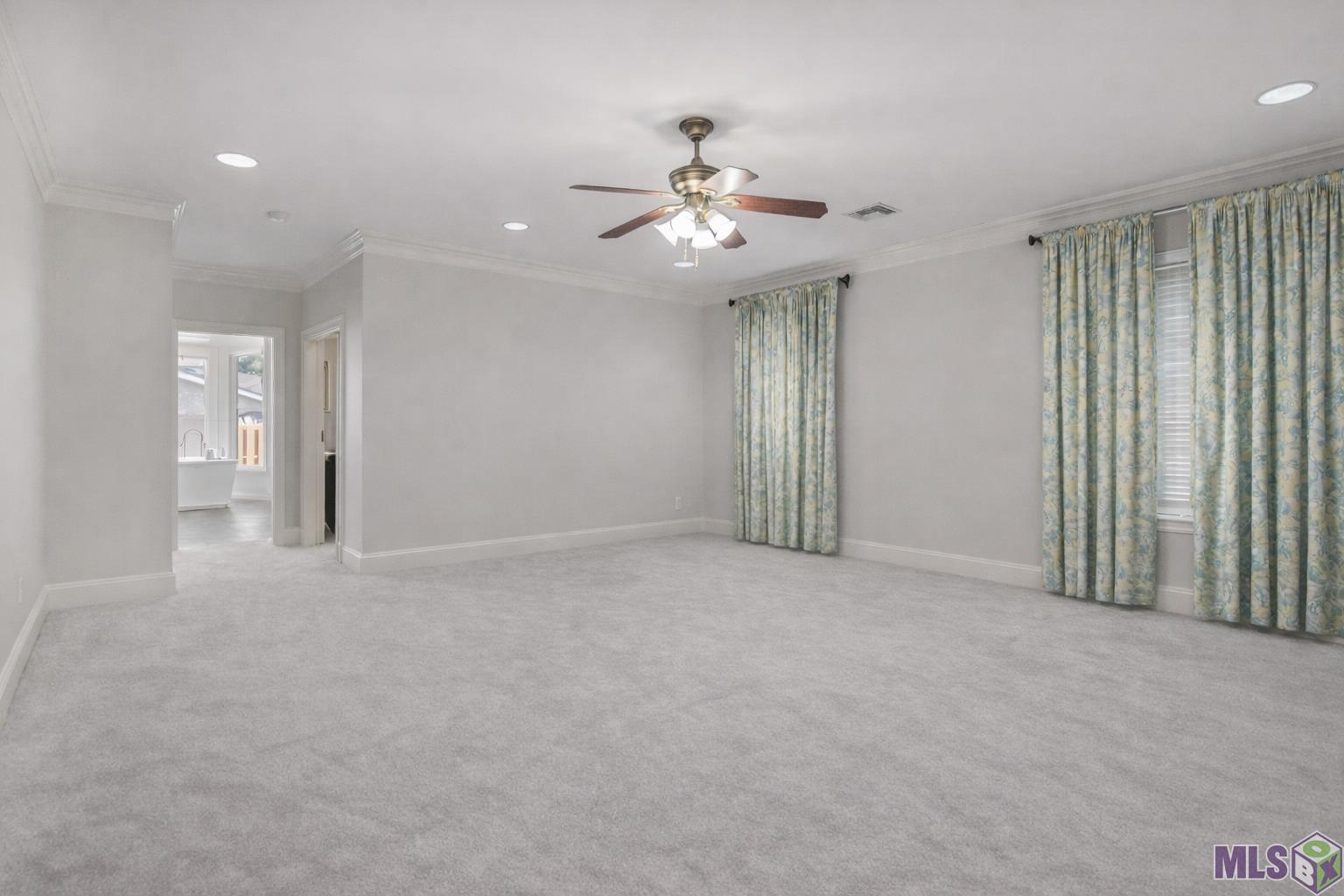 107 Talbot Drive Houma, LA 70360 - Photo 23 of 59