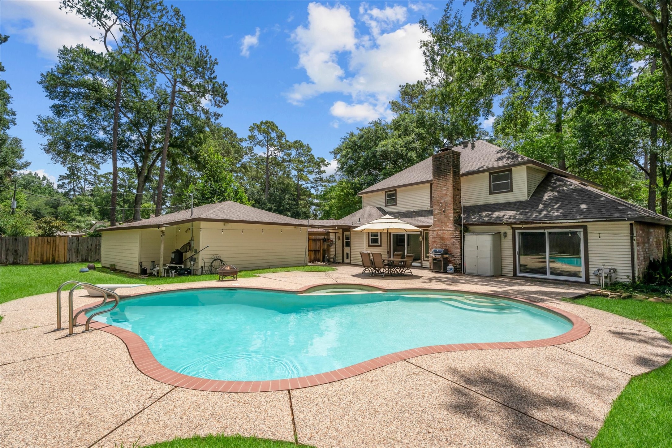 8238 Theisswood Road Spring, TX 77379 - Photo 30 of 35