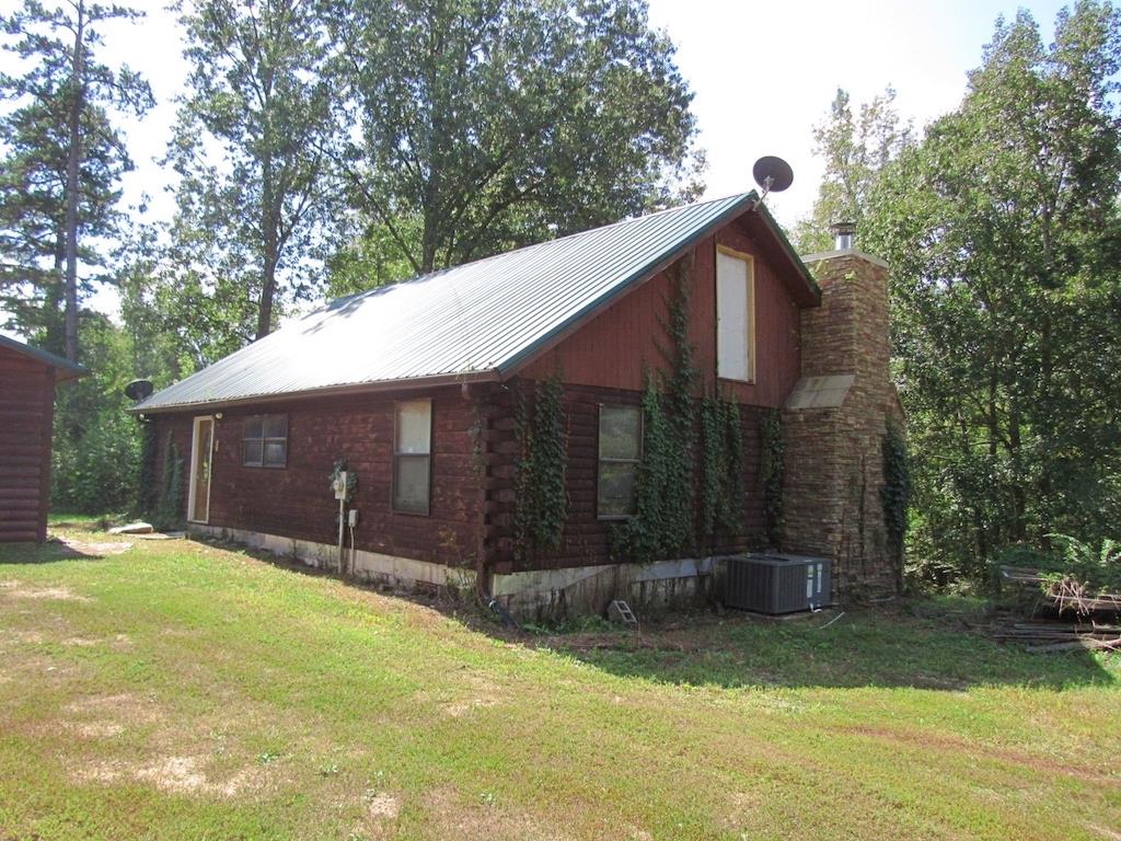 138 Ward Cemetery Road Linden, TN 37096 - Photo 3 of 29 Gallery Image 3