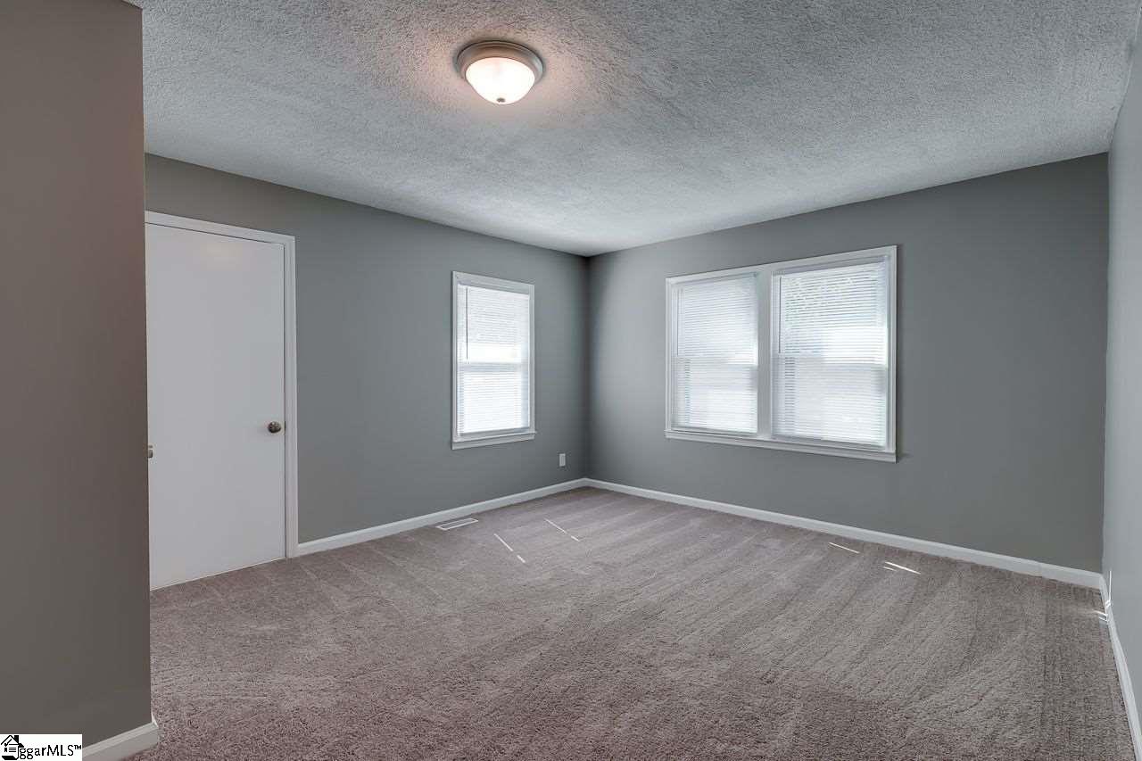 102 Pine Ridge Drive Greer, SC 29651 - Photo 17 of 33 Gallery Image 17