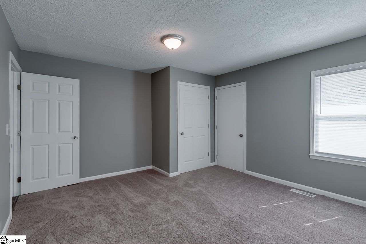 102 Pine Ridge Drive Greer, SC 29651 - Photo 18 of 33 Gallery Image 18