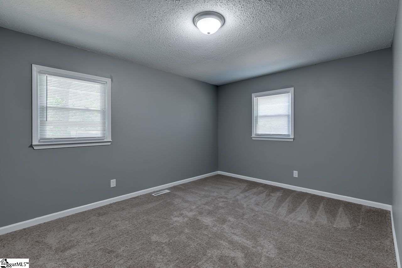 102 Pine Ridge Drive Greer, SC 29651 - Photo 21 of 33 Gallery Image 21
