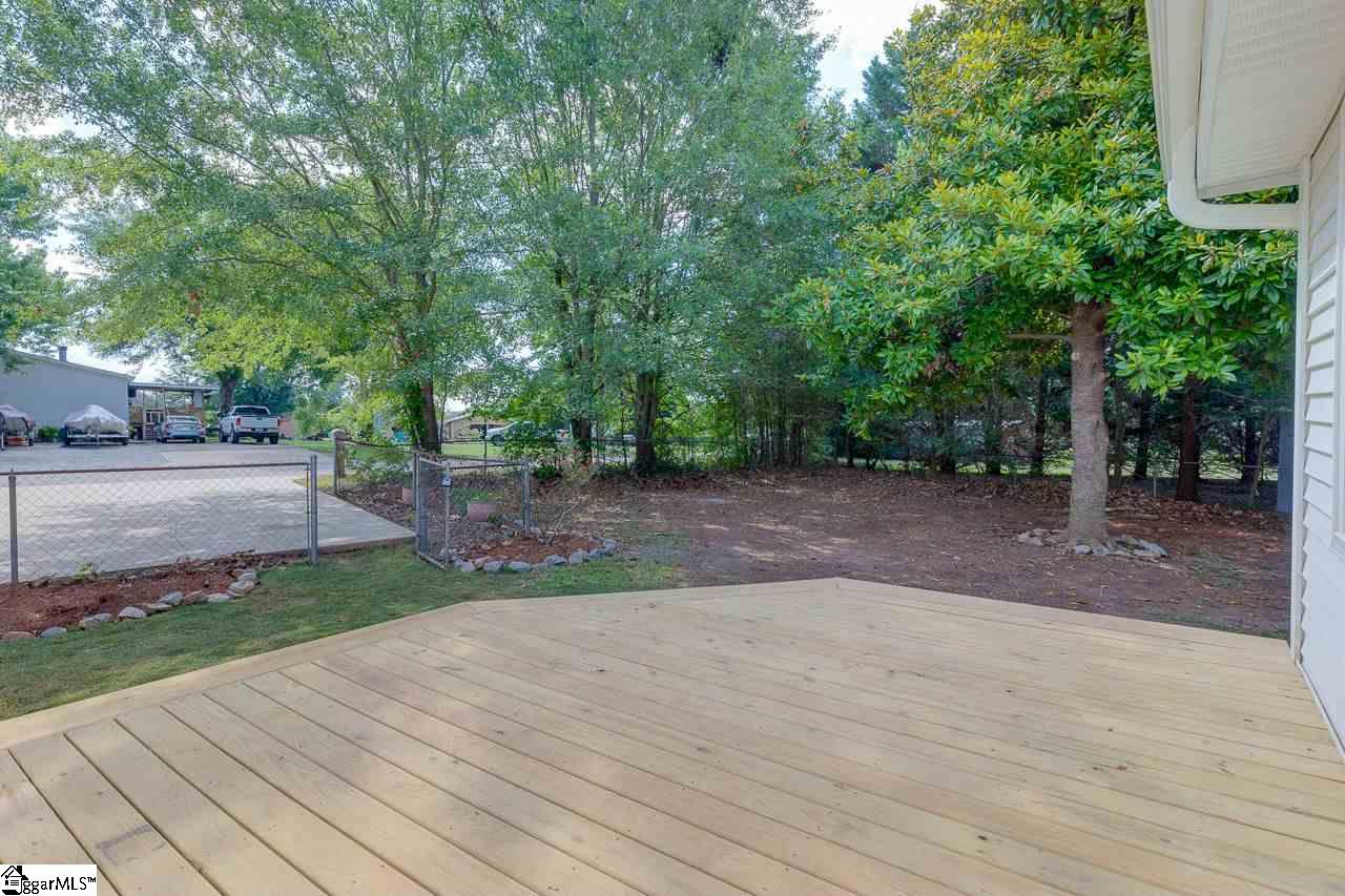 102 Pine Ridge Drive Greer, SC 29651 - Photo 25 of 33 Gallery Image 25