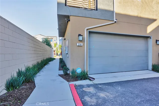 $1,099,888 | 314 North Standard Avenue, Santa Ana, CA 92701