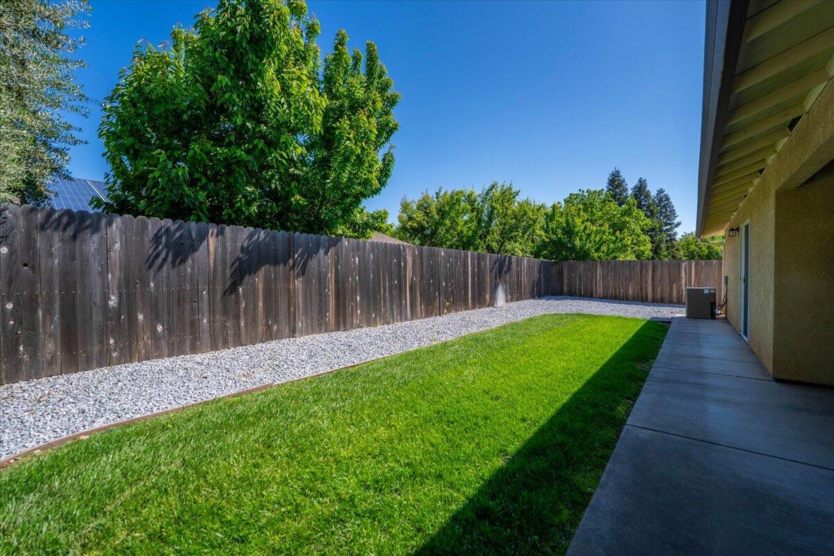 1430 Crosspoint Way Red Bluff, CA 96080 - Photo 25 of 32 36-1430 Crosspoint Way - E-5