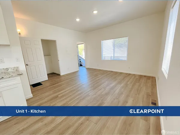 $995,000 | 831 35th Street, Oakland, CA 94608