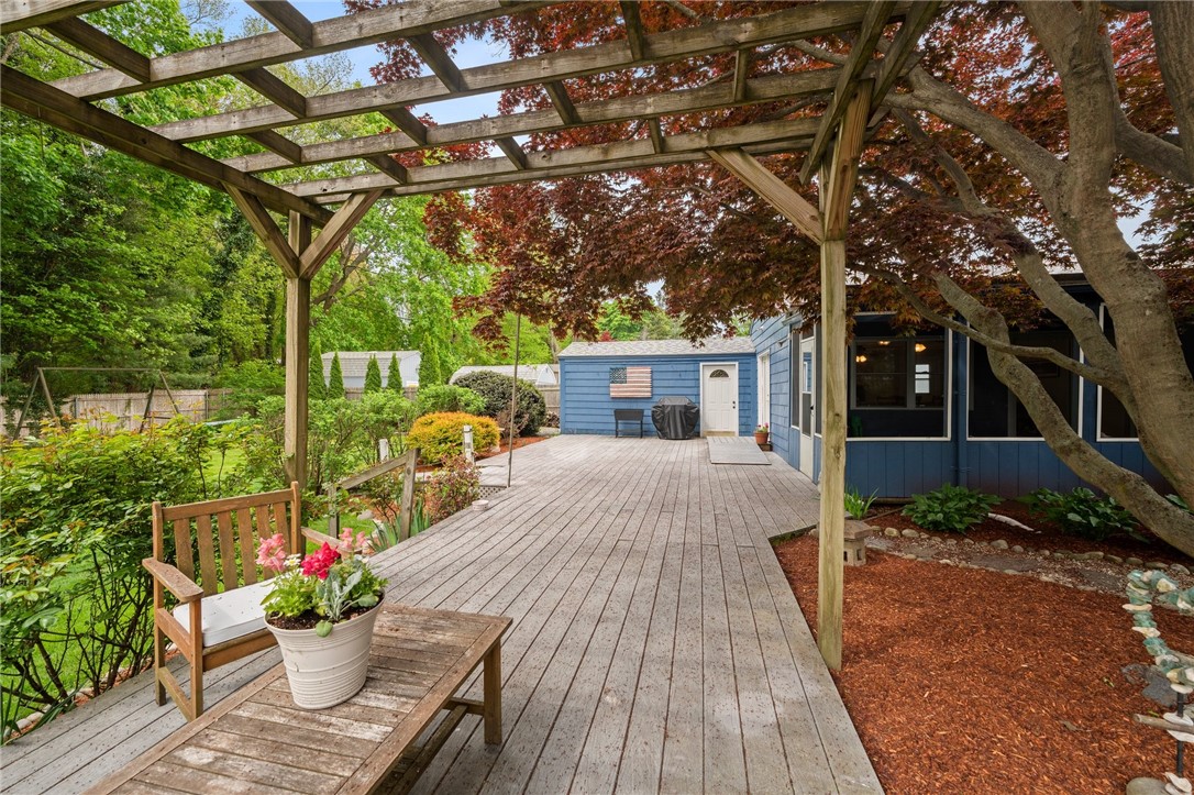 184 Mill Cove Road Warwick, RI 02889 - Photo 13 of 34