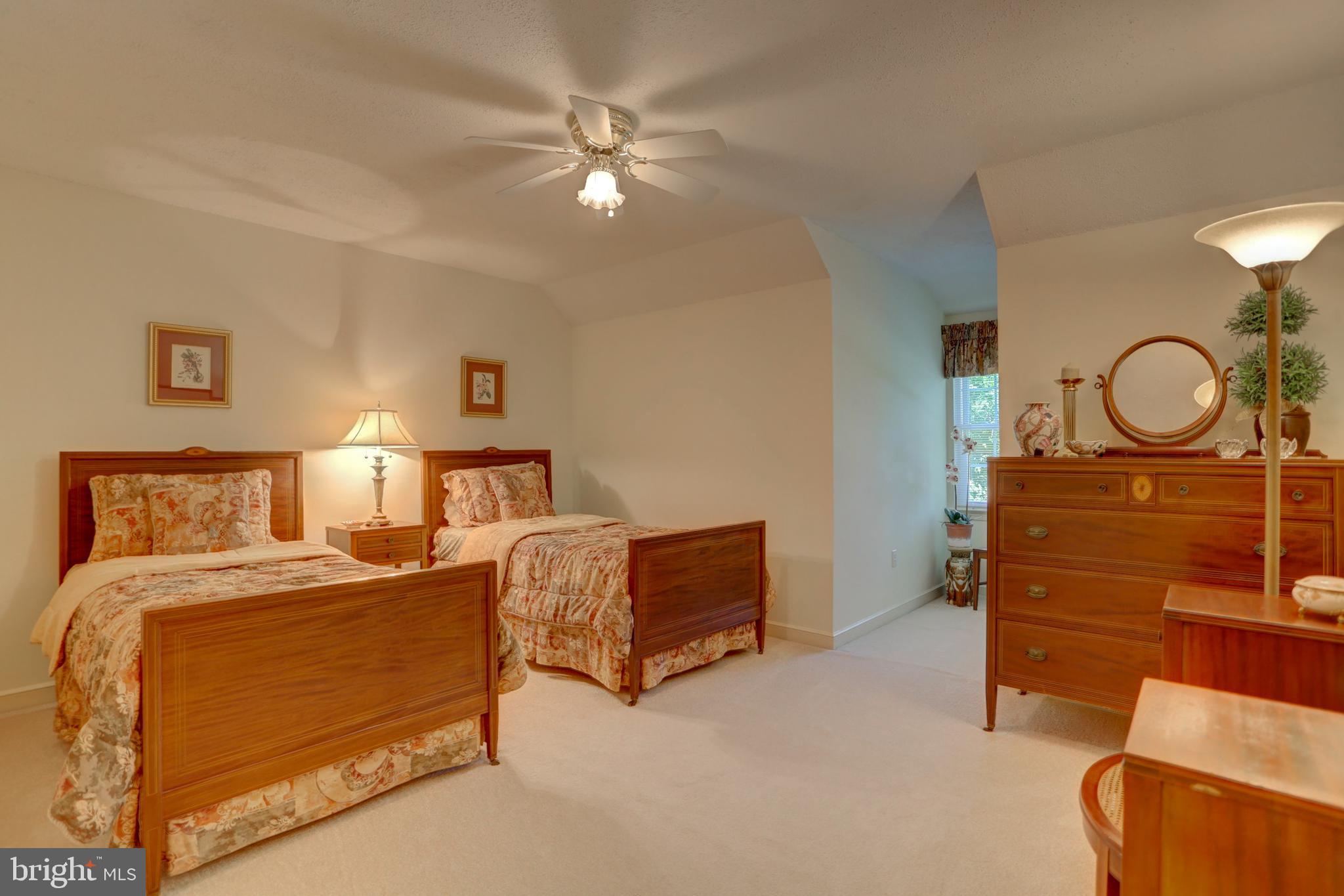 16 Deerfield Road Lancaster, PA 17603 - Photo 42 of 56 Upstairs bedroom 3
