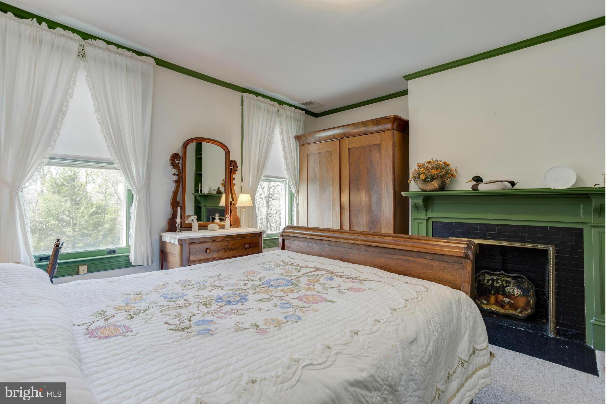403 Gun Road Baltimore, MD 21227 - Photo 17 of 29 One of 5 BRs