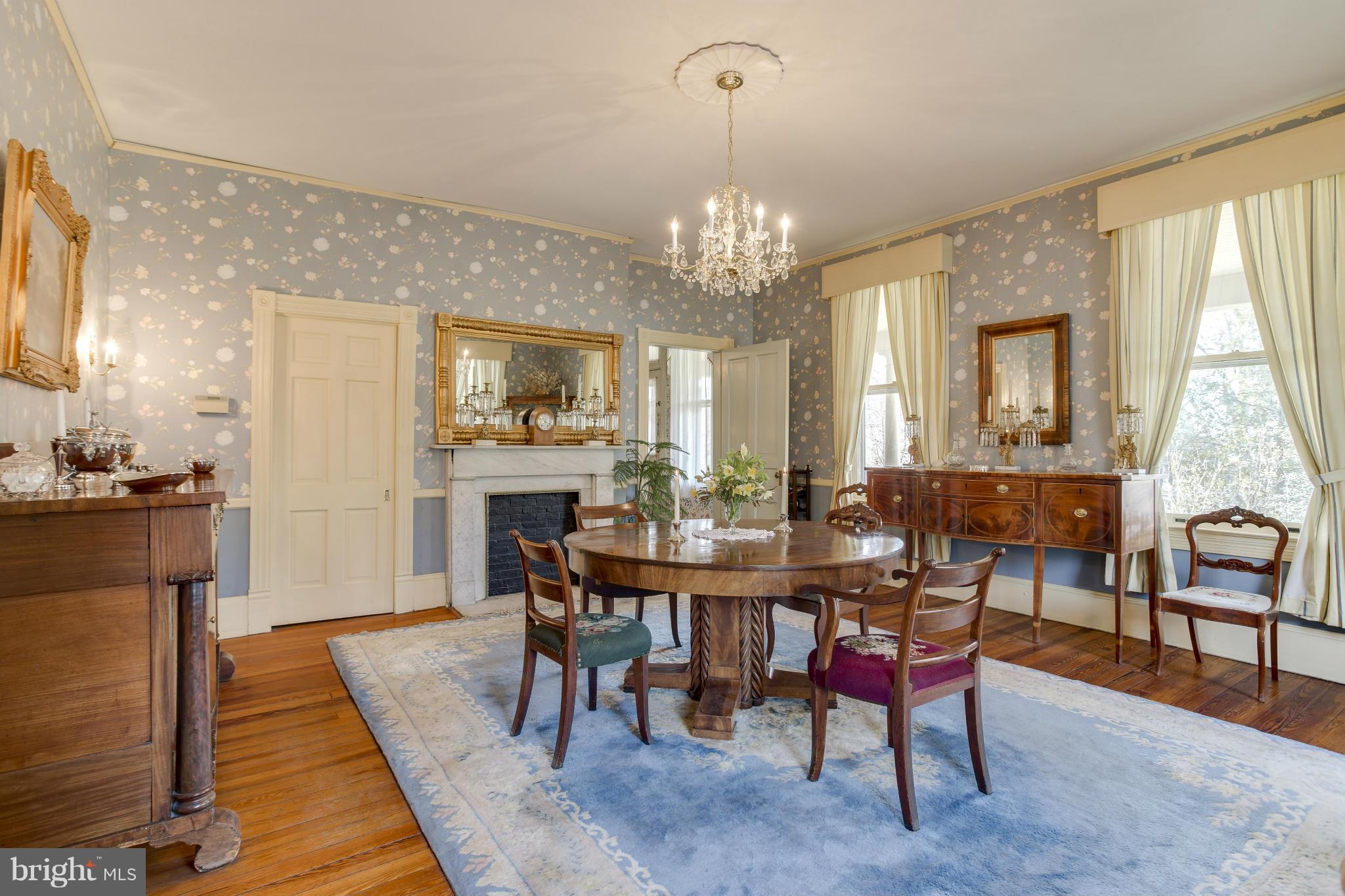403 Gun Road Baltimore, MD 21227 - Photo 3 of 29 19x17 Dining Room for Entertaining