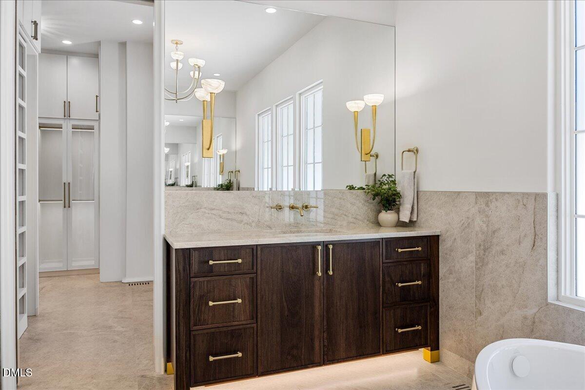 1610 Brooks Avenue Raleigh, NC 27607 - Photo 21 of 59 058-2A1A2047