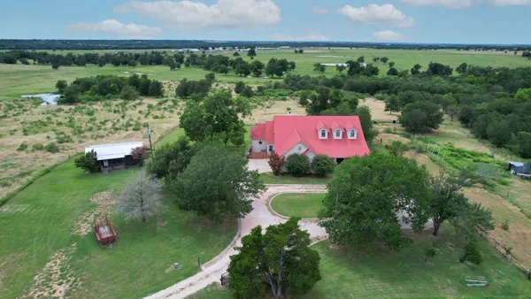 $1,290,000 | 948 Upper Elgin River Road, Elgin, TX 78621