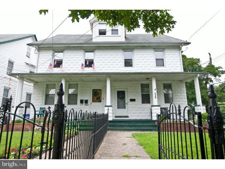 216 Lippincott Avenue Riverside, NJ 08075 - Photo 1 of 17 Exterior Front