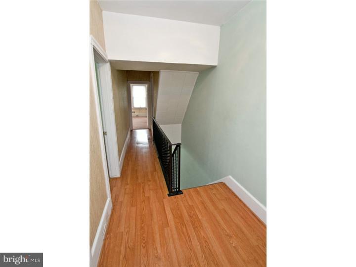 216 Lippincott Avenue Riverside, NJ 08075 - Photo 13 of 17 Hallway