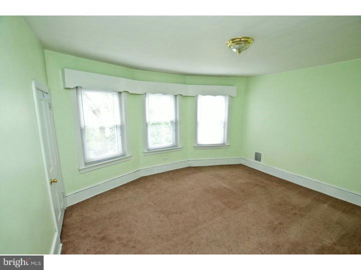 216 Lippincott Avenue Riverside, NJ 08075 - Photo 15 of 17 Bedroom 3