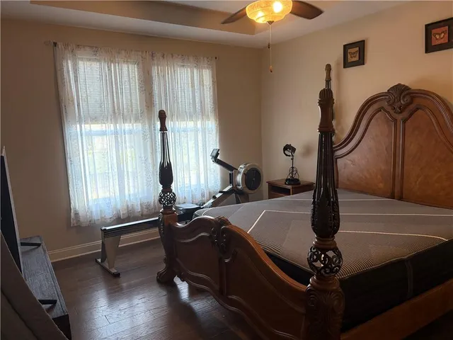 $525,000 | 9213 Kenton Street, Lenexa, KS 66227