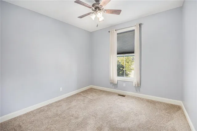 $525,000 | 9213 Kenton Street, Lenexa, KS 66227