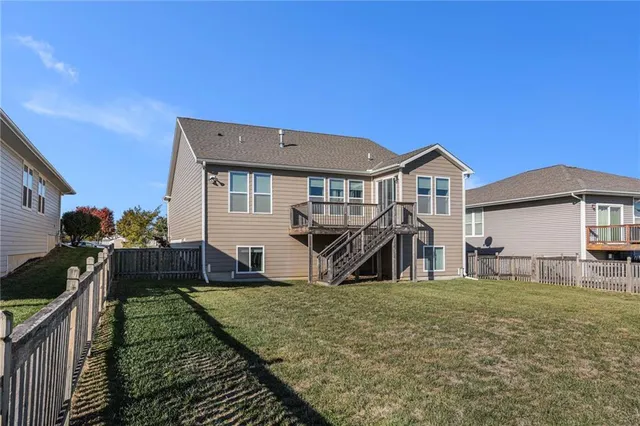 $525,000 | 9213 Kenton Street, Lenexa, KS 66227