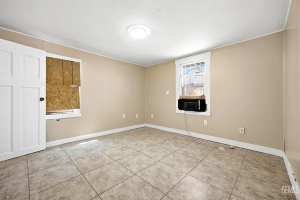 $189,000 | Undisclosed Address, Bakersfield, CA 93305