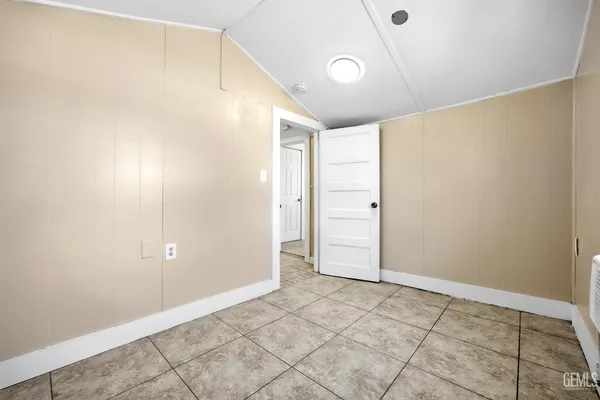 $189,000 | Undisclosed Address, Bakersfield, CA 93305