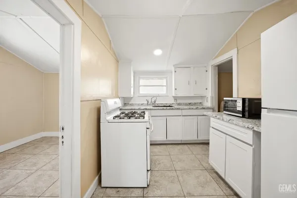 $189,000 | Undisclosed Address, Bakersfield, CA 93305