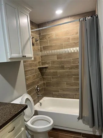 $1,300 | 18222 Bonnie Alice Drive, Unit A, Montgomery, TX 77316