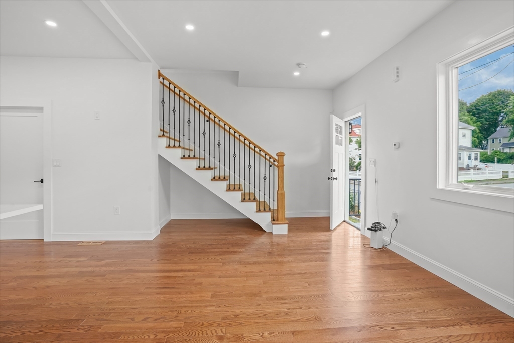 24 Cottage Street Taunton, MA 02780 - Photo 14 of 41